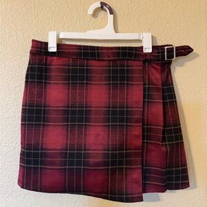 Abercrombie Kids Burgundy and Black Checkered Skort